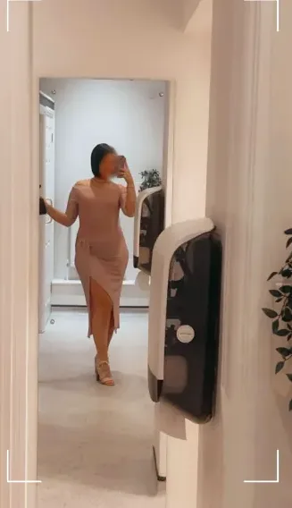 Alma, 35