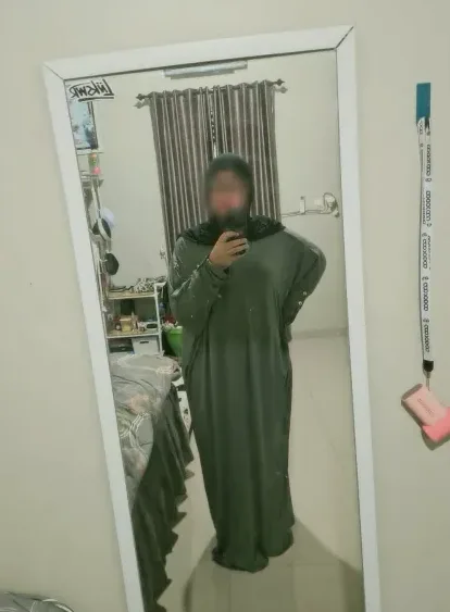 Olivia, 26