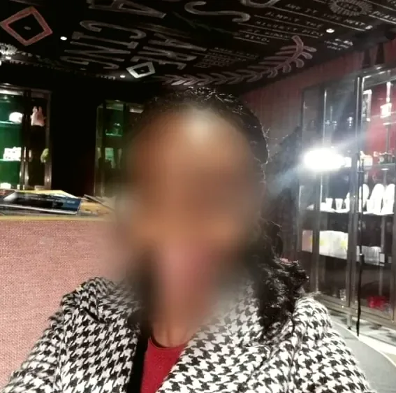Sanne, 39
