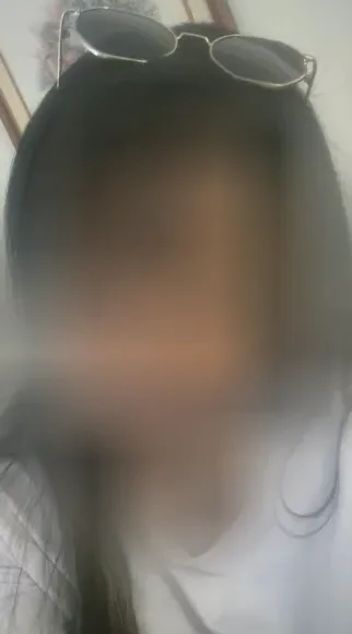 Tina, 33